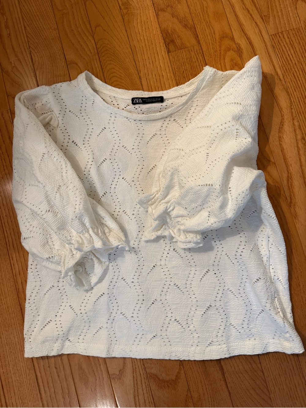 Zara Cream Eyelet Knit Puff-Sleeve Sweater Top